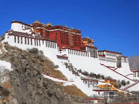 Himalayan Adventure: India, Nepal & Tibet from Brasil