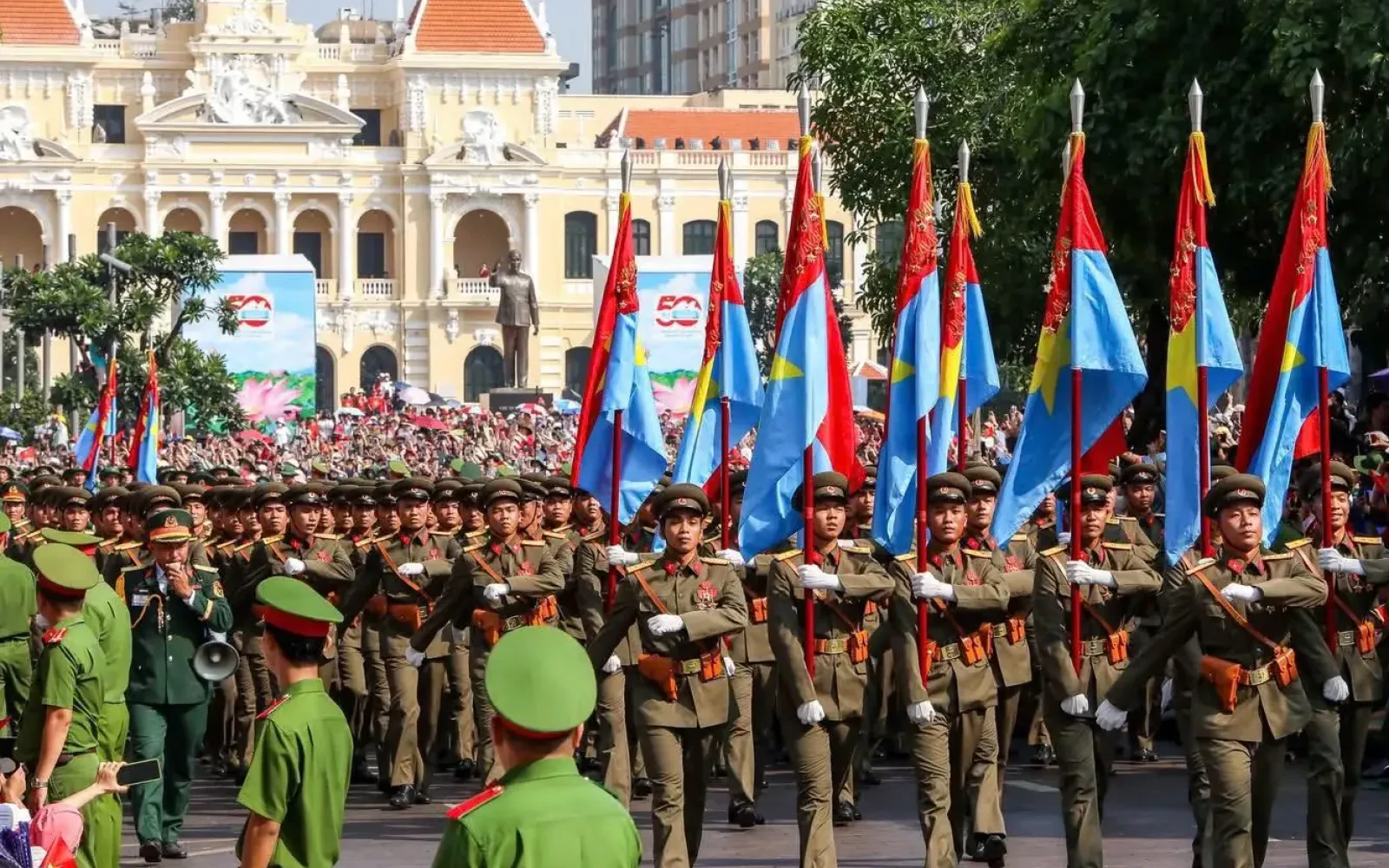 Vietnam Shines in Celebration of 50 Years of National Reunification