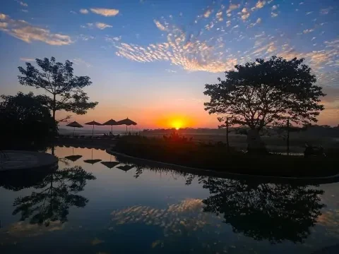 Private Nepal Tour: Kathmandu & Chitwan Jungle Adventure