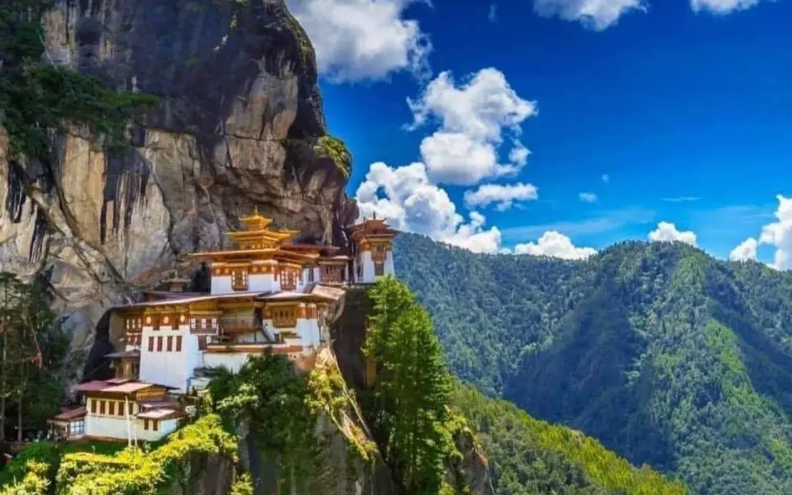 Nepal & Bhutan Luxury Himalayan Journey