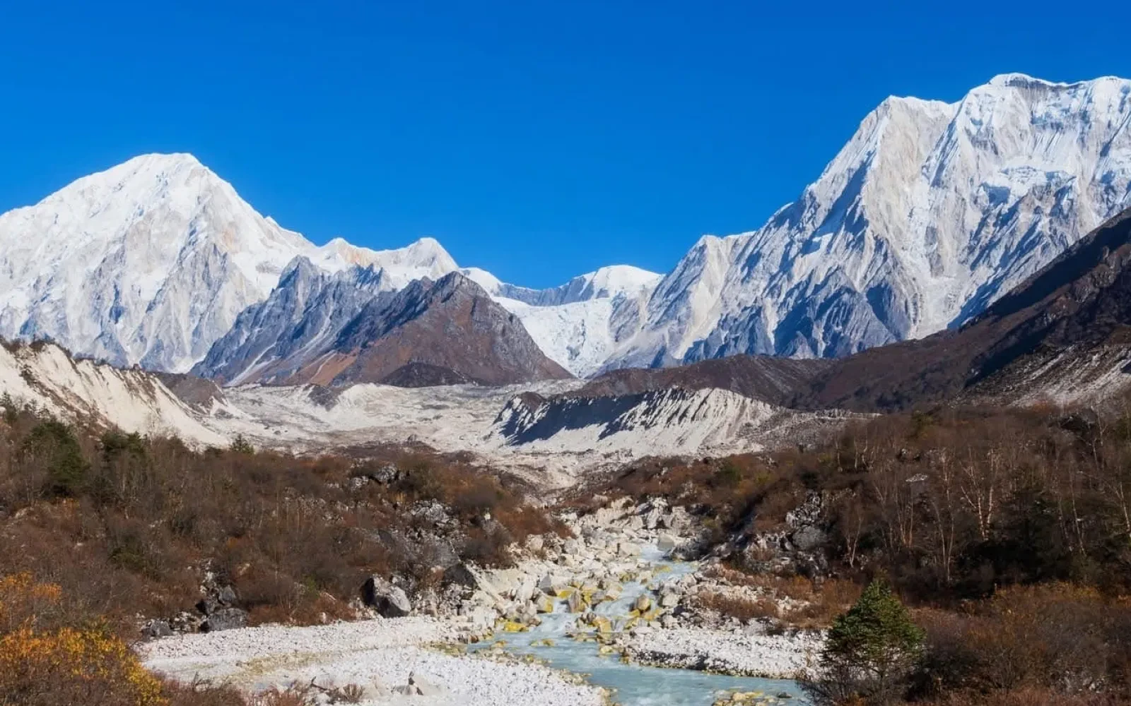 Tsum valley trek guide with map, cost, and itinerary