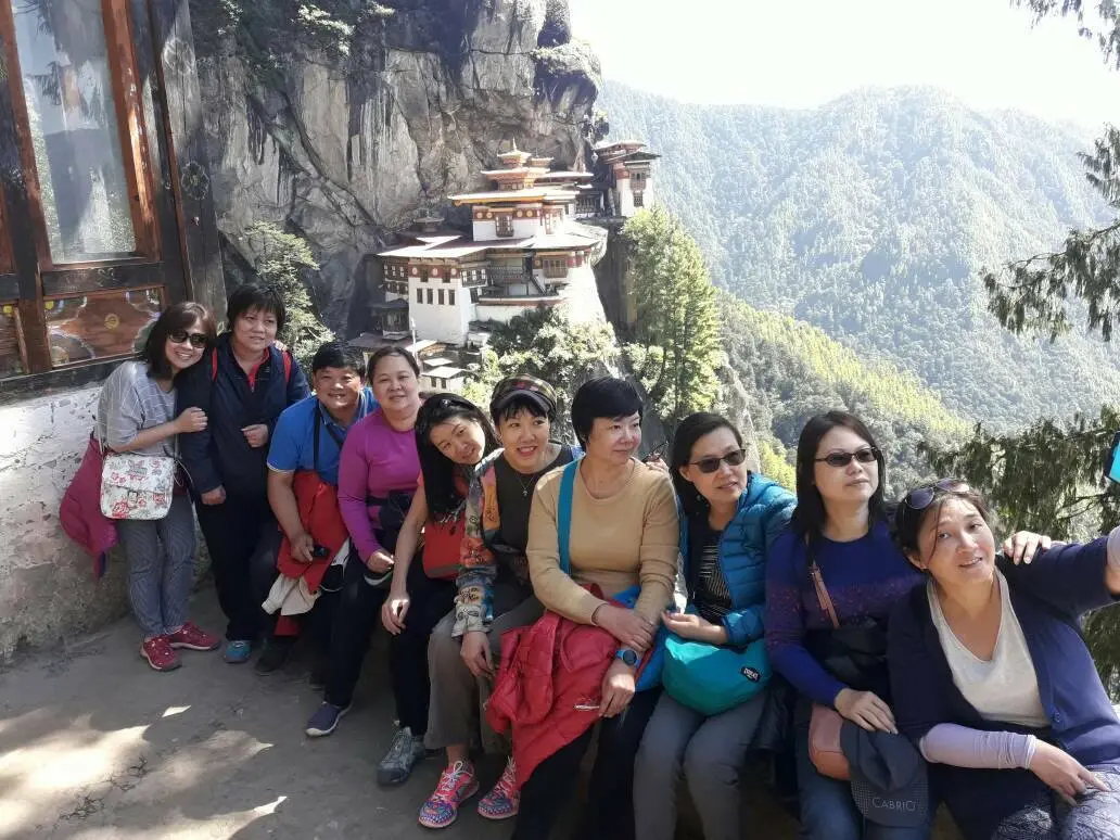 Best Women's tours in Nepal and Bhutan