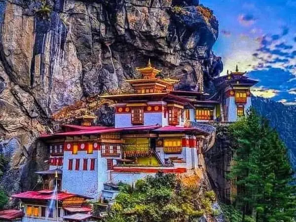 Bhutan Nepal tour from USA/UK