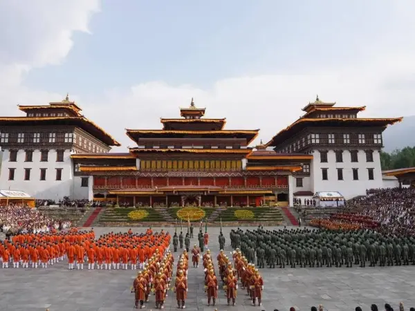 Thai King visits Bhutan
