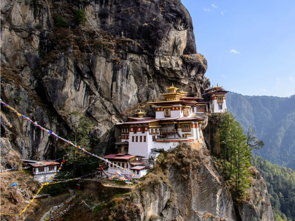 Nepal & Bhutan Cultural Discovery Tour 2025/2026