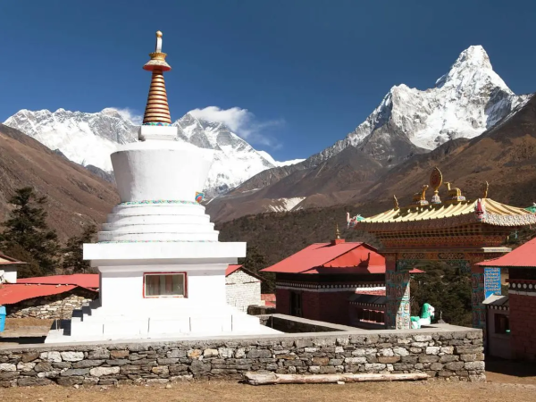 Everest View Trek: A Short Hike to Stunning Himalayan Vistas