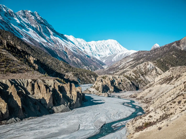 Annapurna Circuit Trek: A Beginner’s Guide