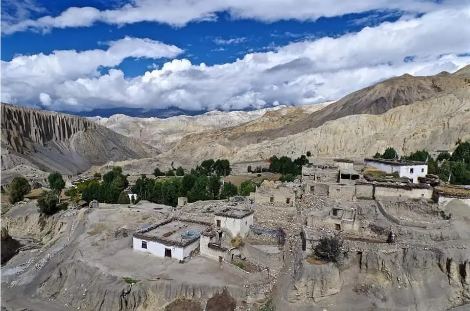 Upper Mustang Trekking